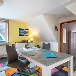 Andresen Apartment *